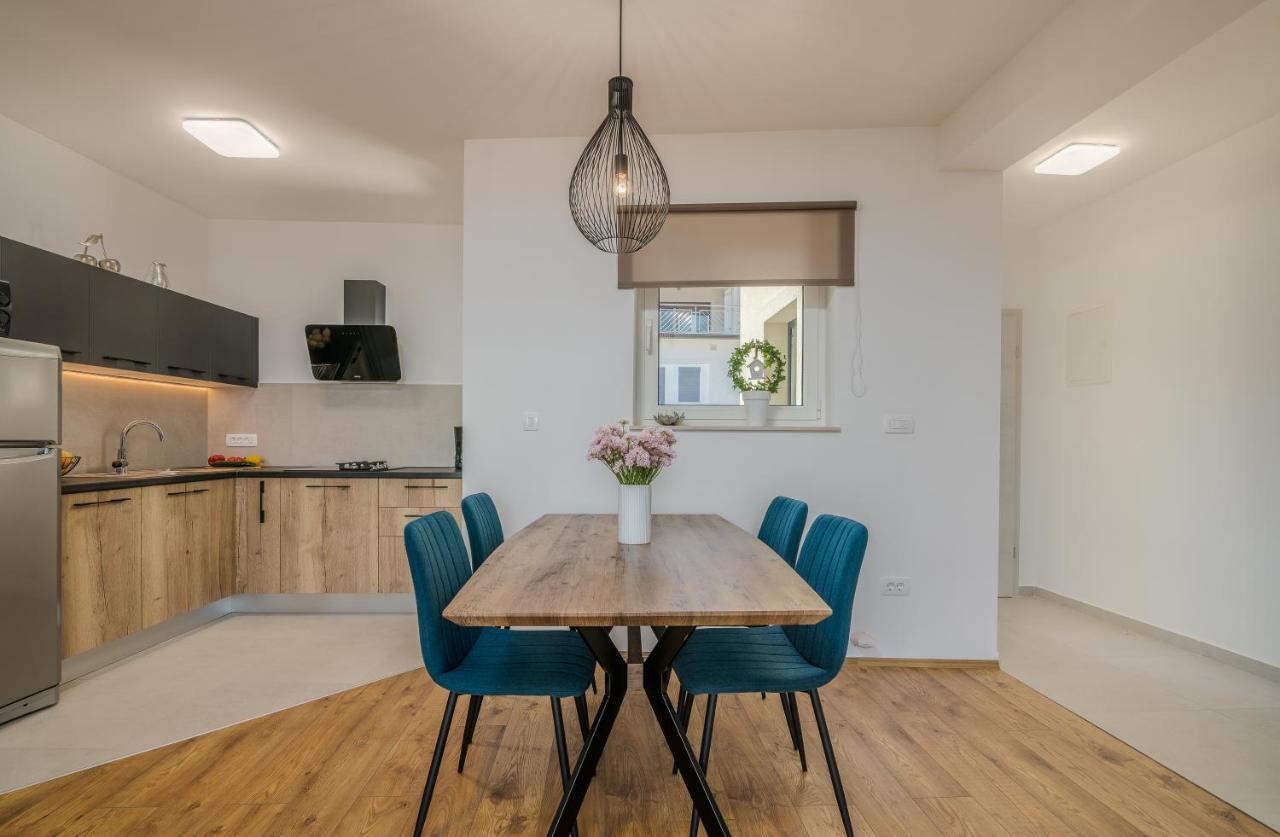 Nevera 1 Vrbnik  Ngoại thất bức ảnh